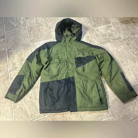 Columbia Boys Jacket - Picture 2 of 12